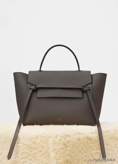 celinenano鲶鱼包,celine鲶鱼包pico奶茶