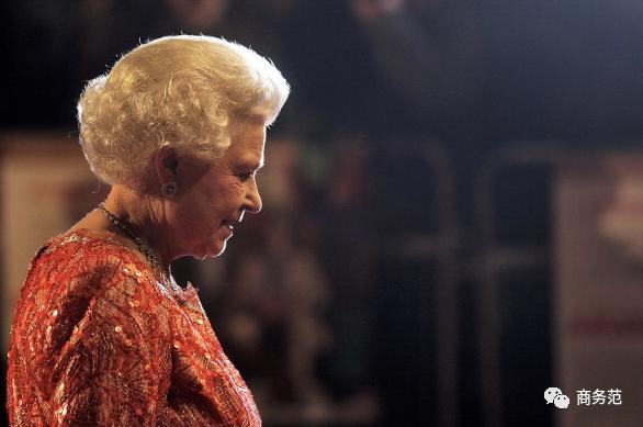 英国女王的珠宝高清,英国女王伊丽莎白二世的珠宝