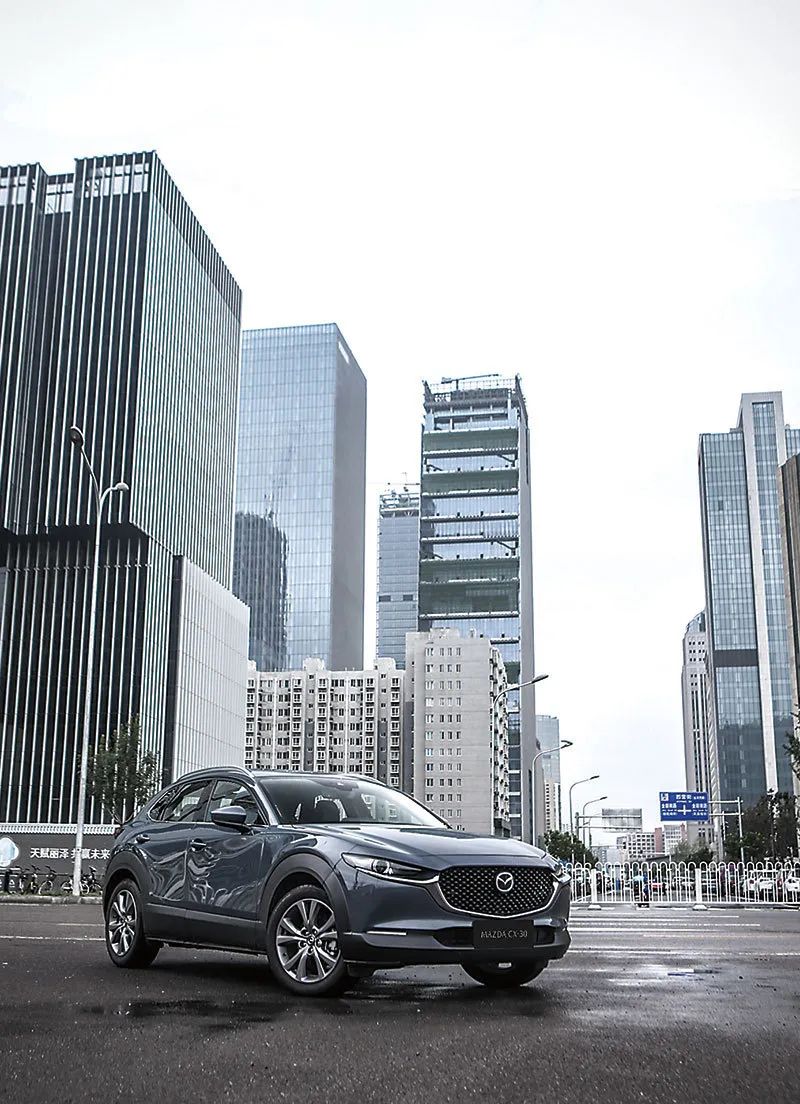 试驾长安马自达CX-30,马自达cx-30试驾车