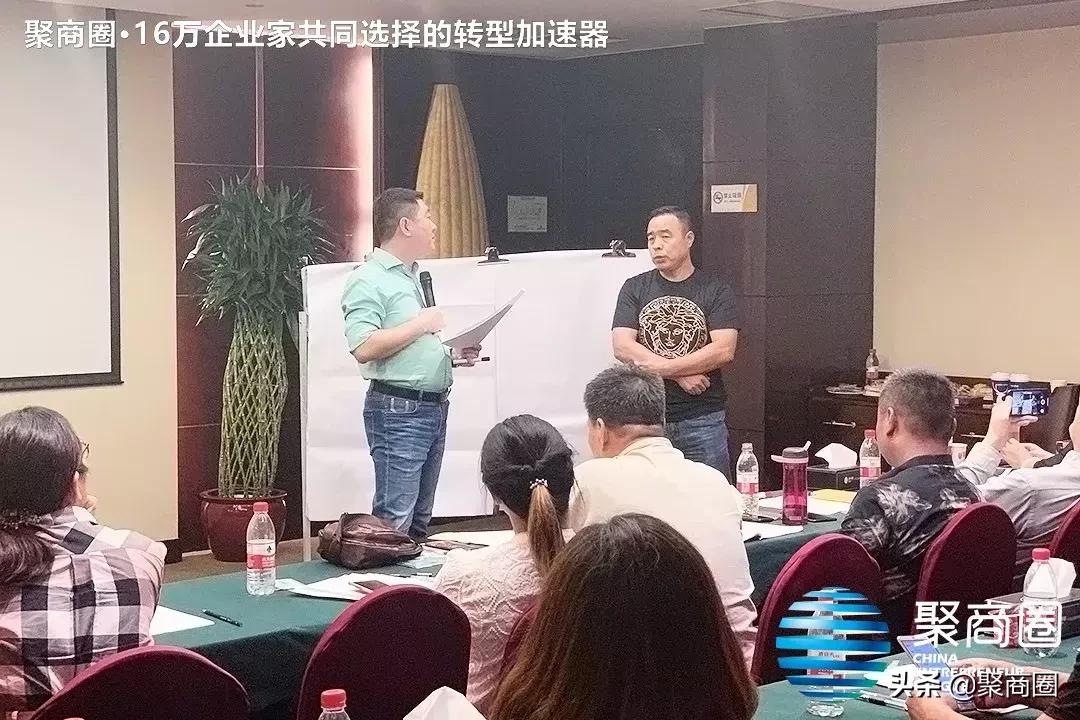 瑞幸咖啡买一送一方案,瑞幸咖啡买四赠三怎么买划算