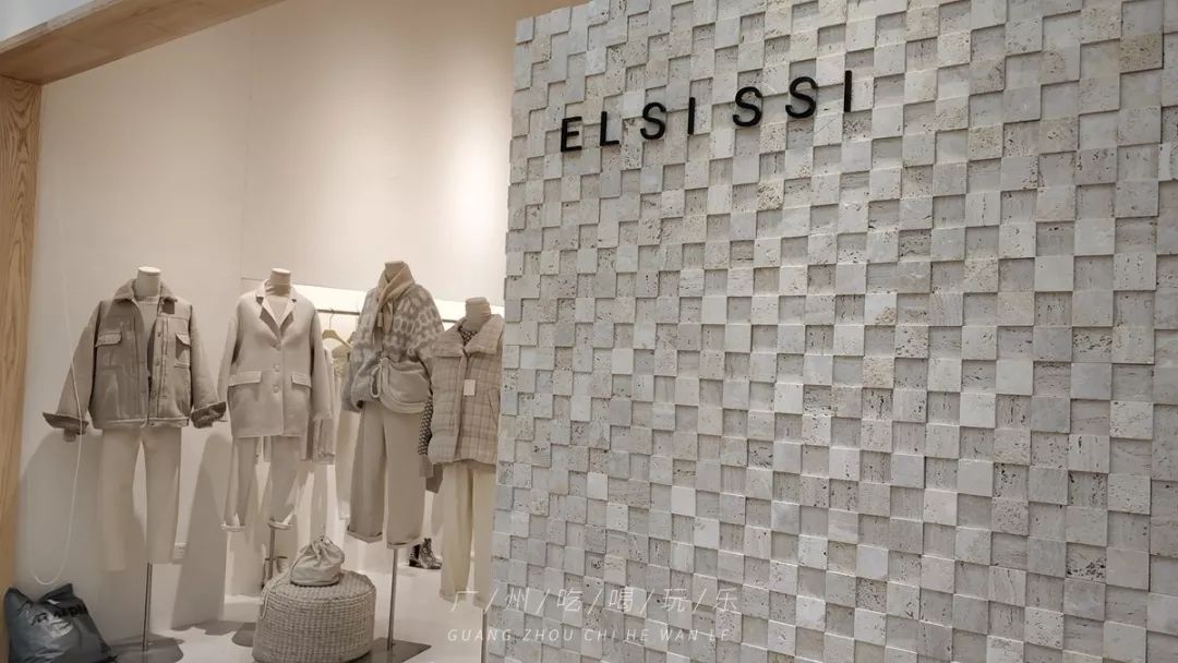 韩国东大门服装批发有几个大楼,广州韩国东大门服装批发拿货