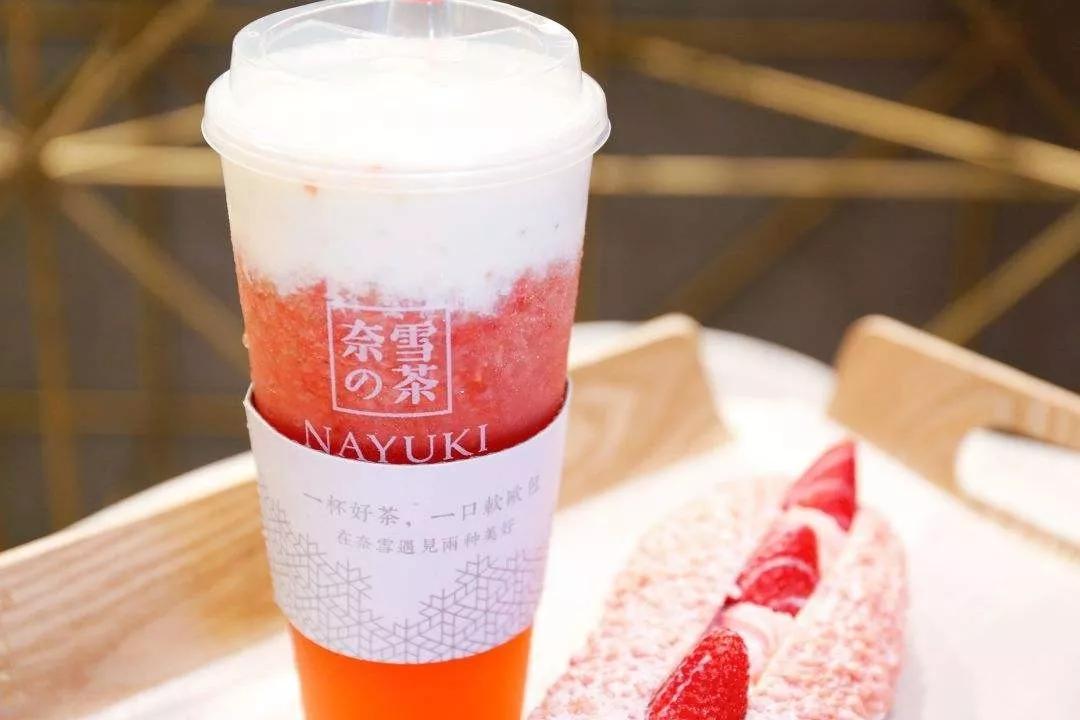 网红奶茶店一个月能赚多少钱,网红开的奶茶店有什么