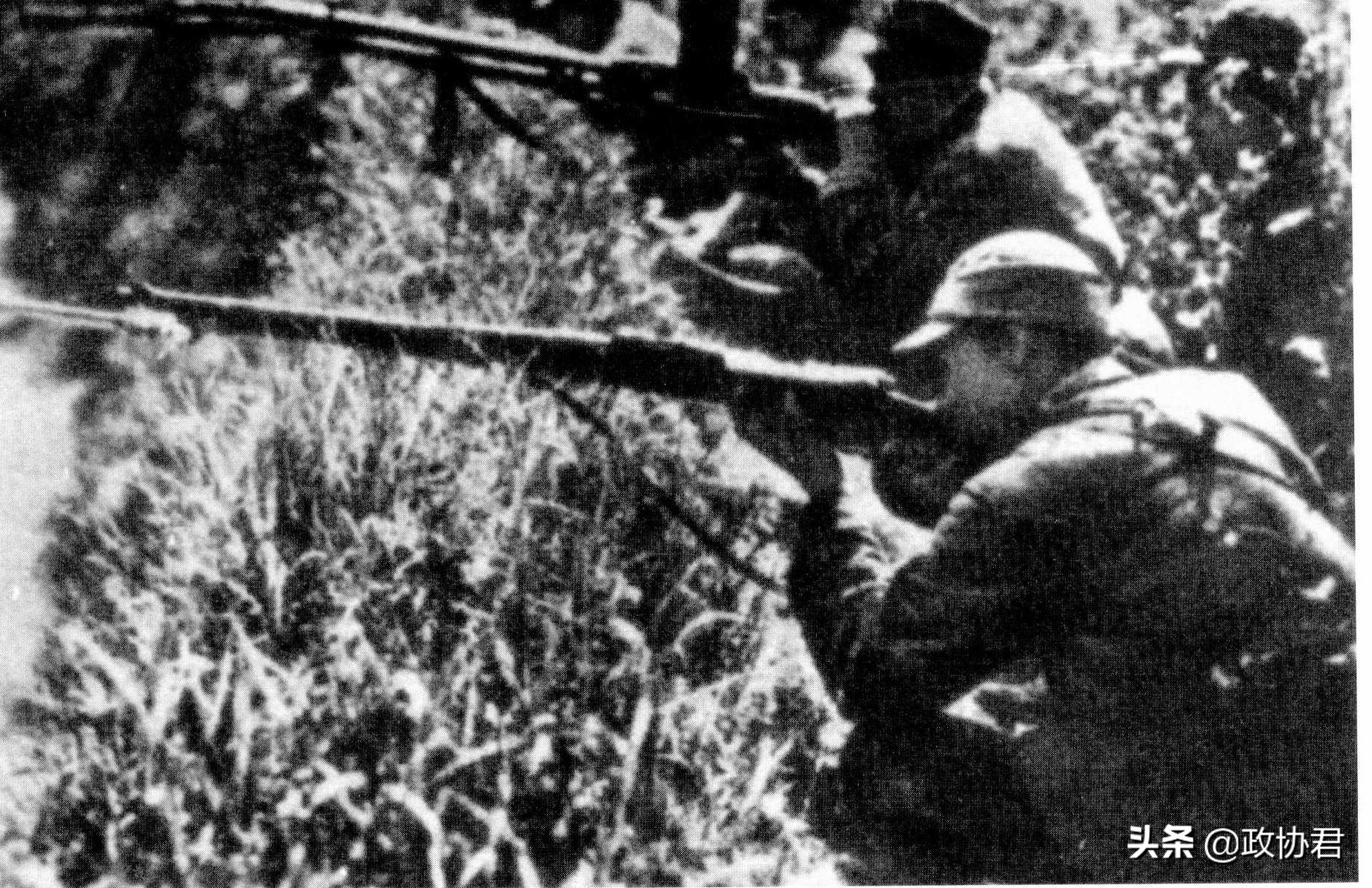 郑重率部战斗在彭泽