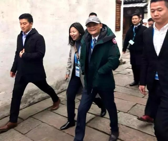 国内羽绒服打入国外高端市场,拿下全球销冠