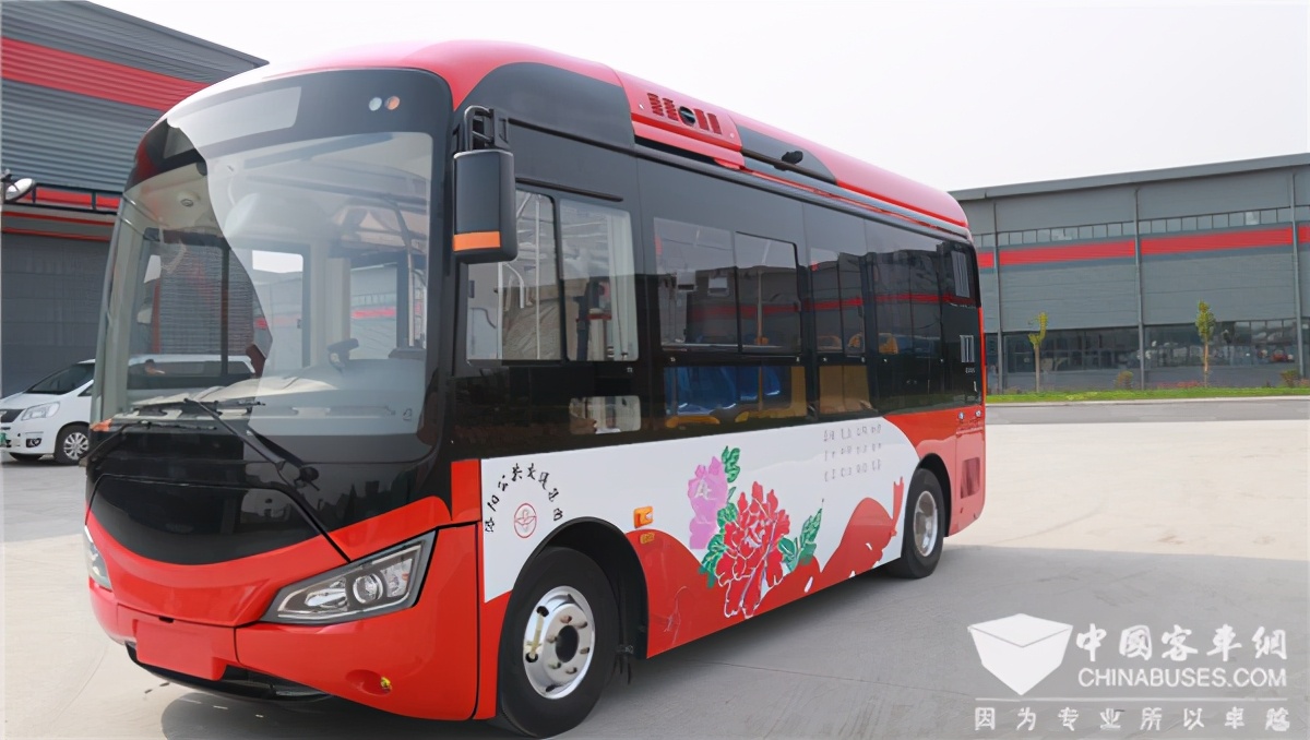 微公交银隆,银隆小客车