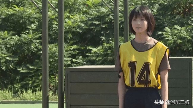 陆航小羚羊直升机,驾驶大国重器的陆航女飞行员是谁