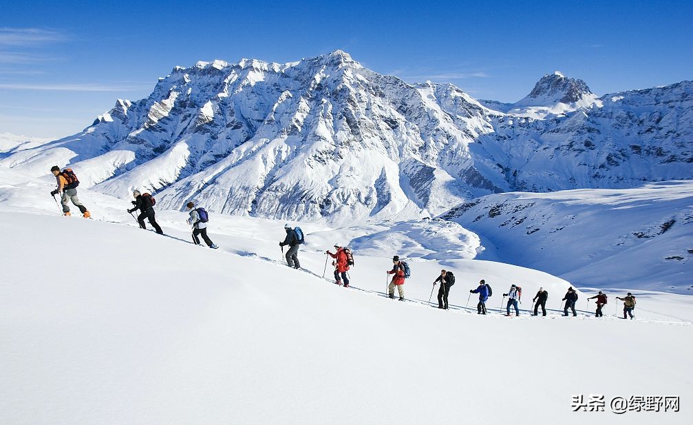 重装登山包如何正确使用,登山包束绳的使用方法