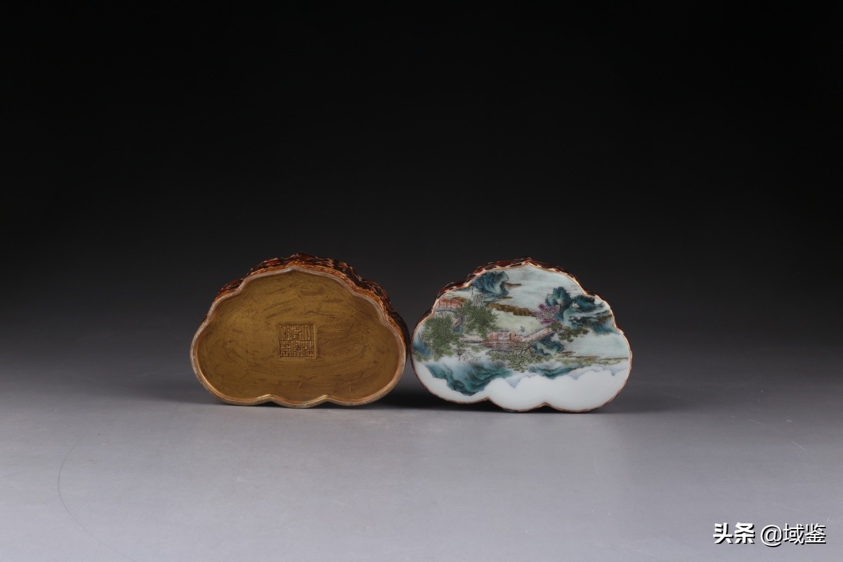 长沙古玩城古瓷拍卖现场,域鉴拍卖雅韵天成精美明清瓷专场