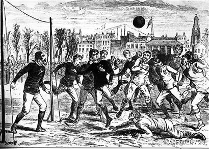 瑞士人的脑袋，牛的膀胱，这些都是现代足球曾经的模样