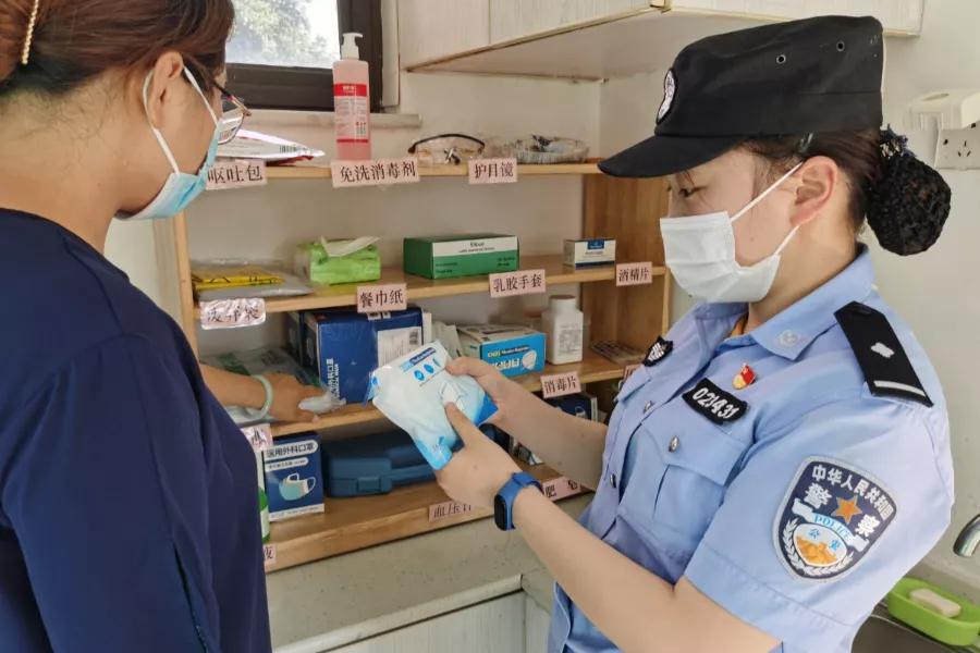 【我为群众办实事】开学“大片”，他们怎会缺席！