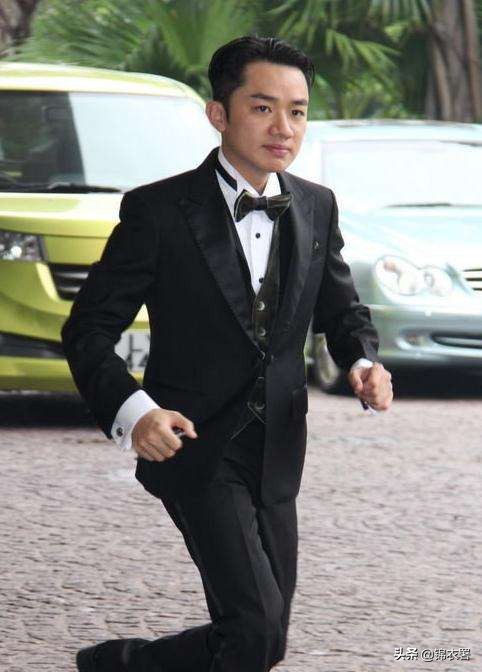 一米六的男生适合穿西装吗,一米七的男生可以穿西装吗