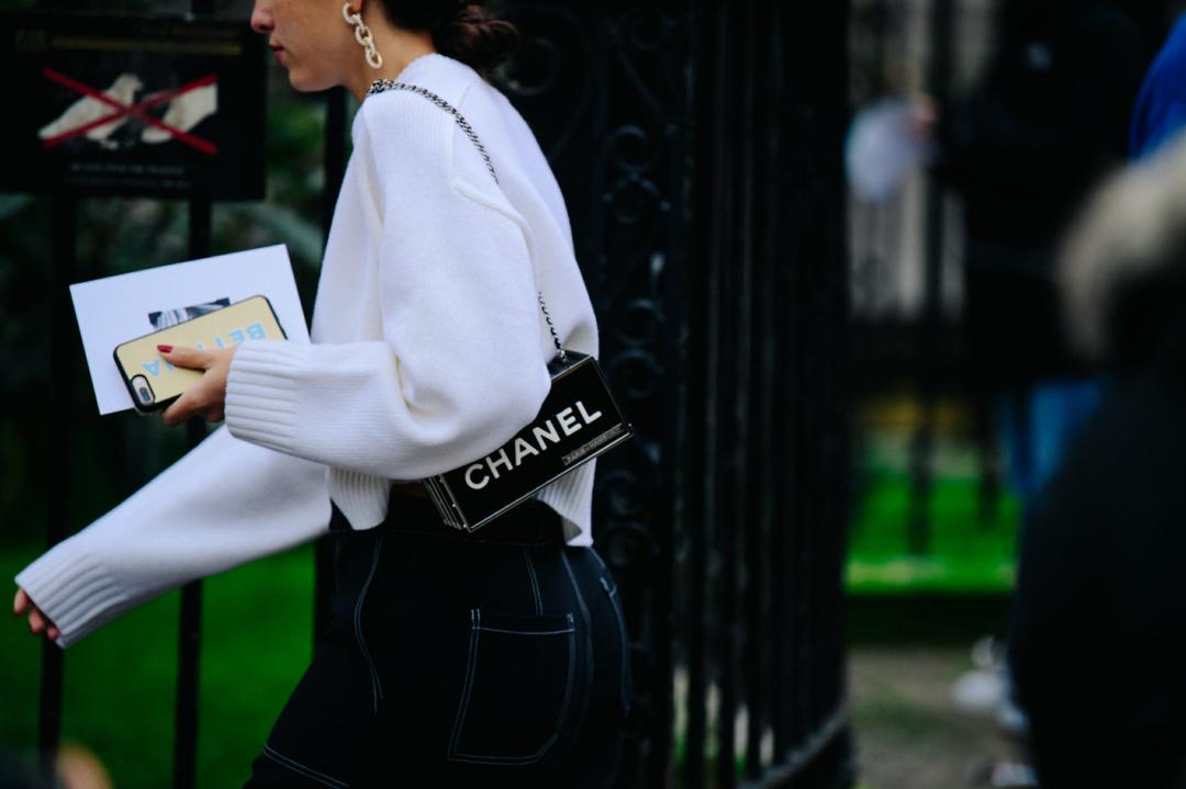 海底捞涨价大众点评,海底捞涨价道歉时评