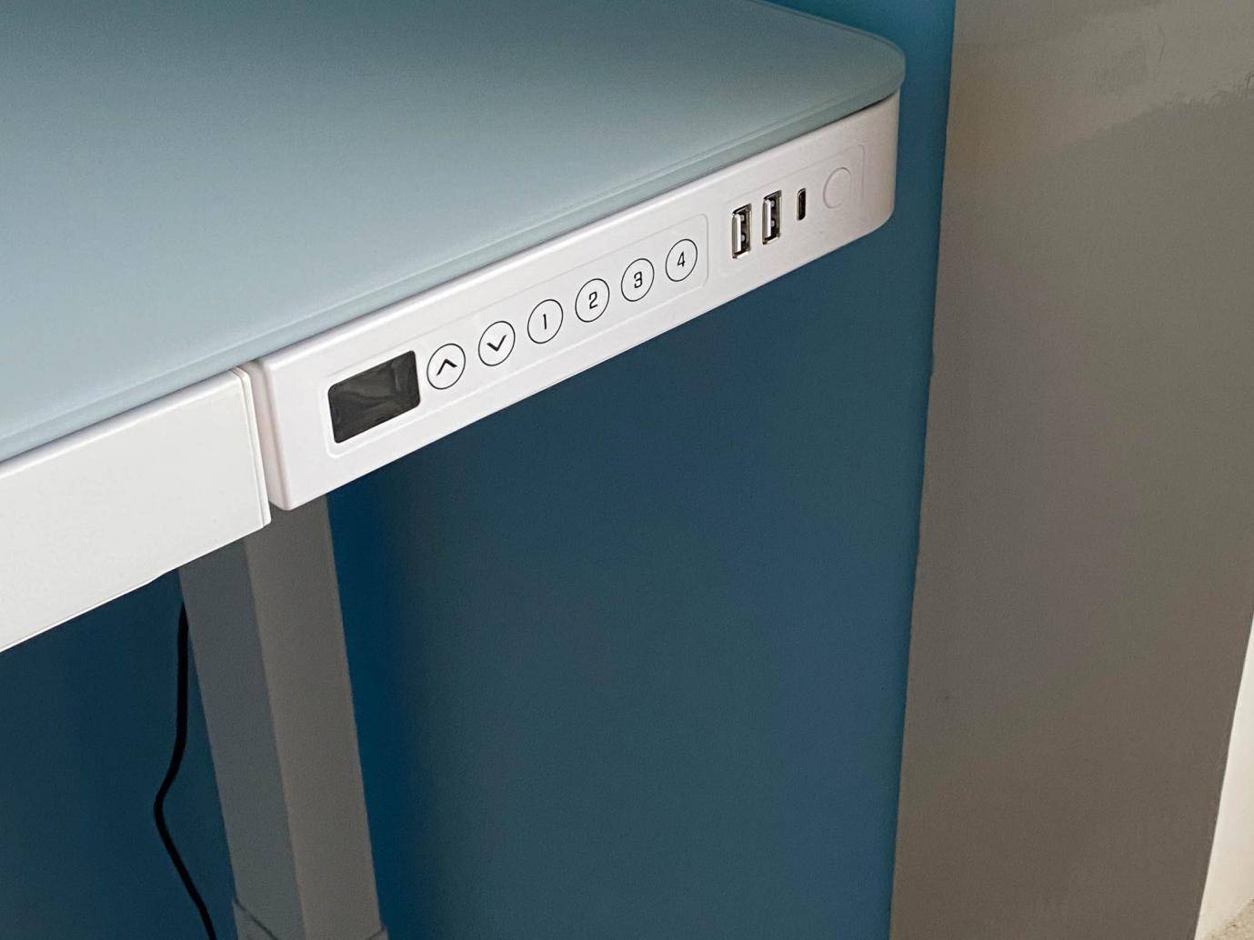 股价涨了五倍多，乐歌电动桌真的这么神奇吗？开箱到使用实测