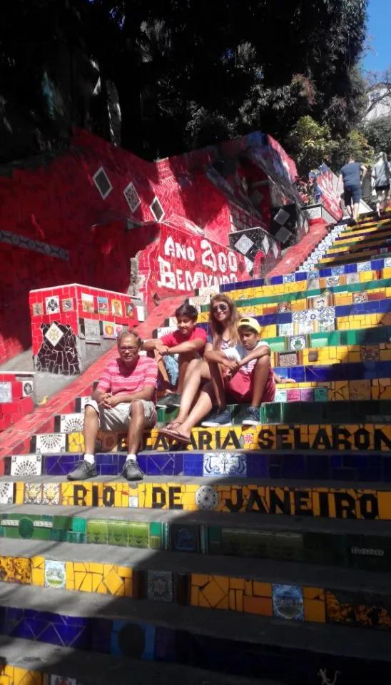 行走的耳朵抖音视频,行走的耳朵