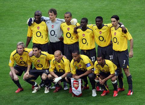 从队长到叛徒，16岁成名的他获得过无数的荣誉，却换不来一句原谅