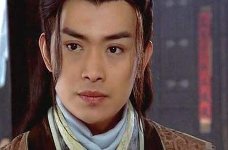 黄海冰：撞脸樊少皇，当红时3拒琼瑶，47岁过气当毛主席特型演员