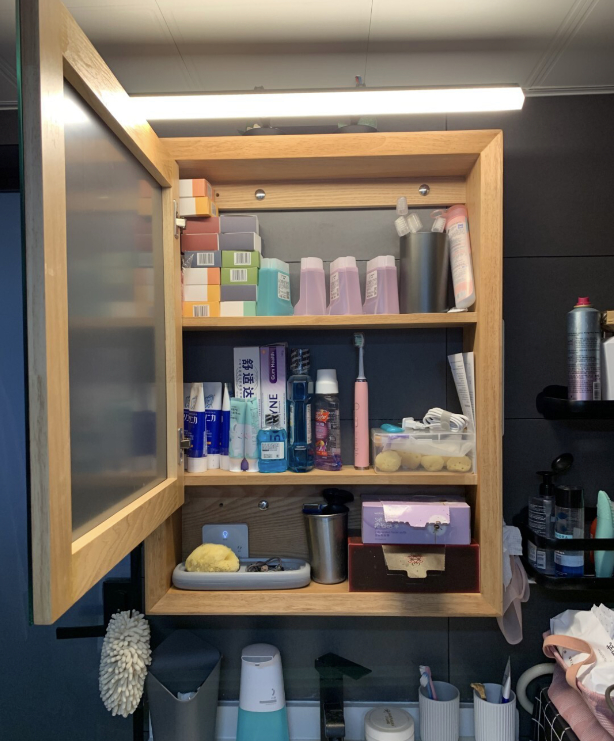 家里家外都收拾得井井有条,这是我见过最强收纳家具