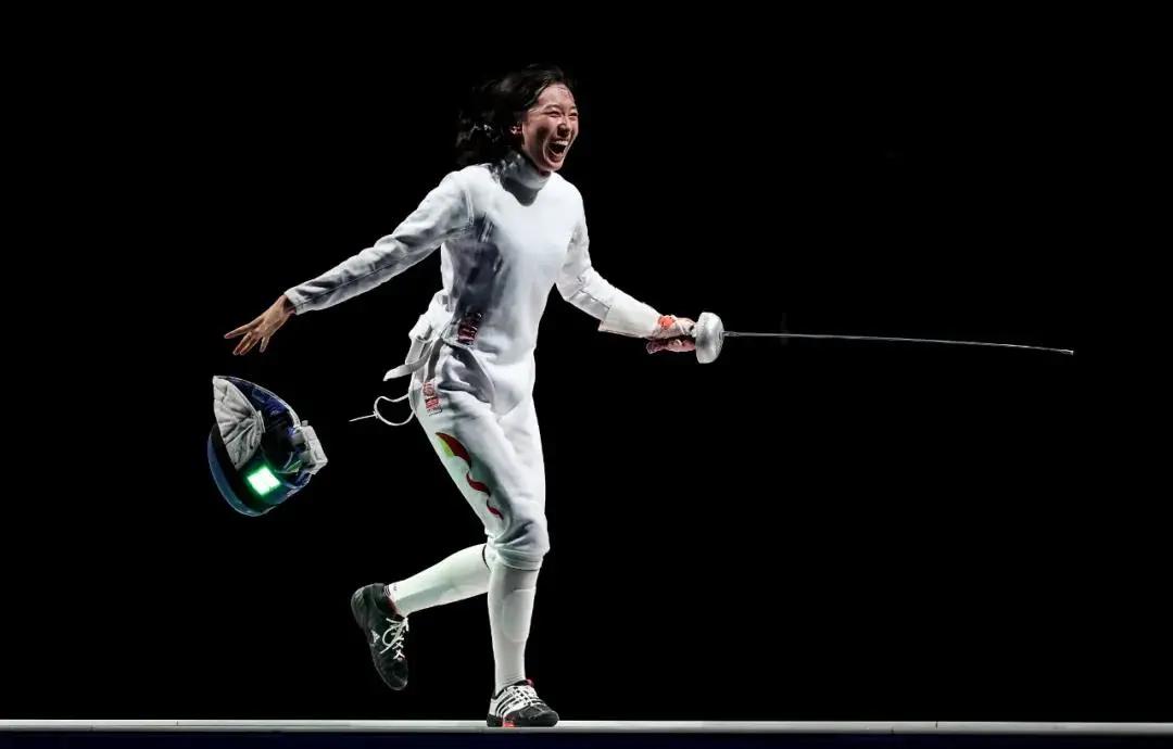 看近期的所有新闻,看今日头条大事