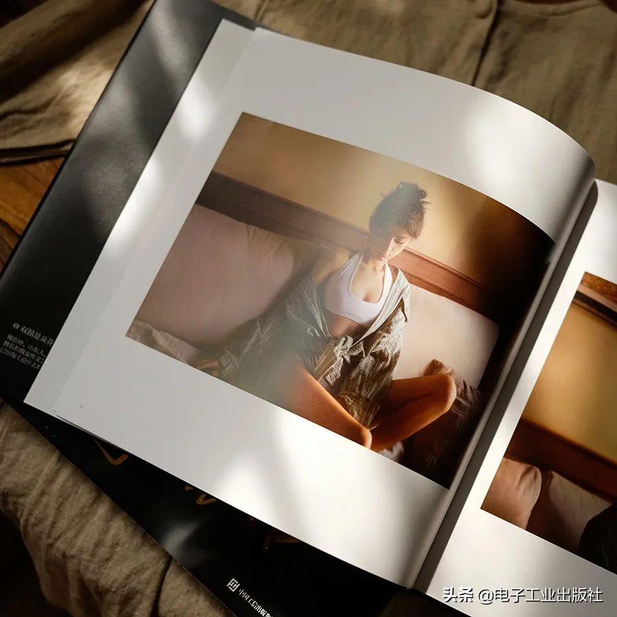 简单复古高级感写真,又纯又撩人的复古风文艺写真