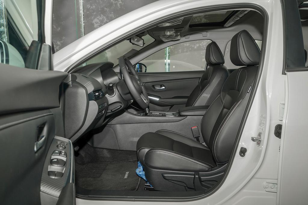 日产轩逸2010款卖了大概多少钱,2013年的日产轩逸能卖多少钱一台