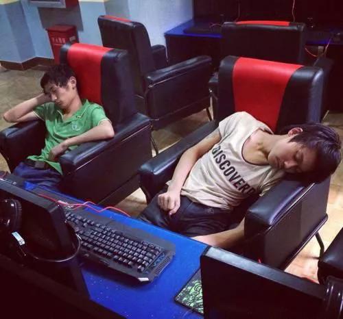 晚上睡不着觉该怎么办,晚上睡不着觉有什么办法去解决