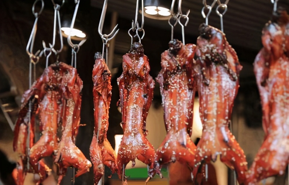 澳洲野兔泛滥成灾上演人兔大战,野兔在澳洲泛滥成灾多久了