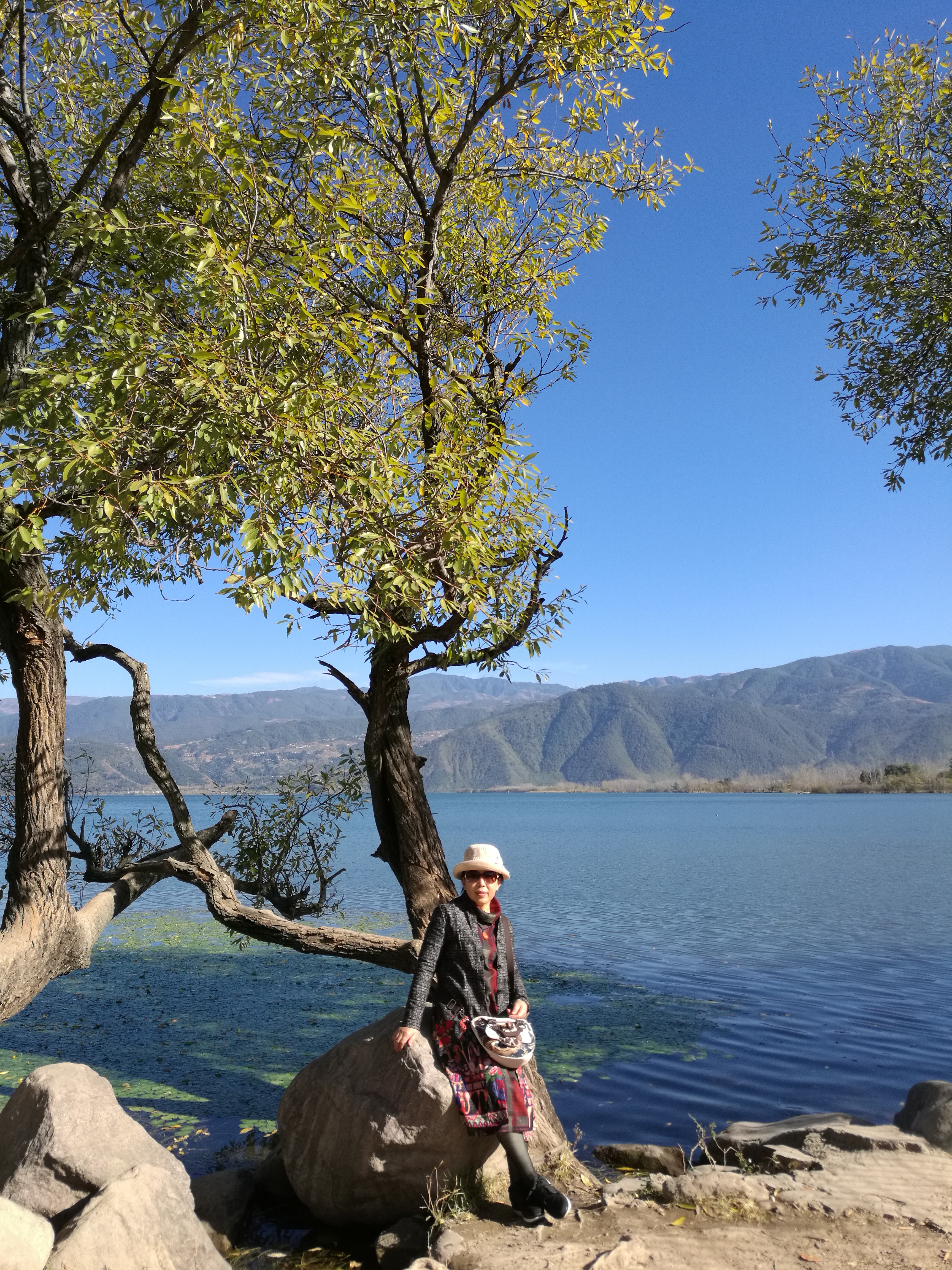 在邛海的惬意时光