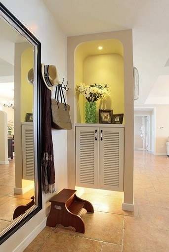 玄关隔断哪种好看又实用,什么做入门玄关隔断