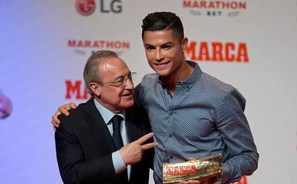 前央视解说王涛解释c罗失金球原因在于皇马主席插手