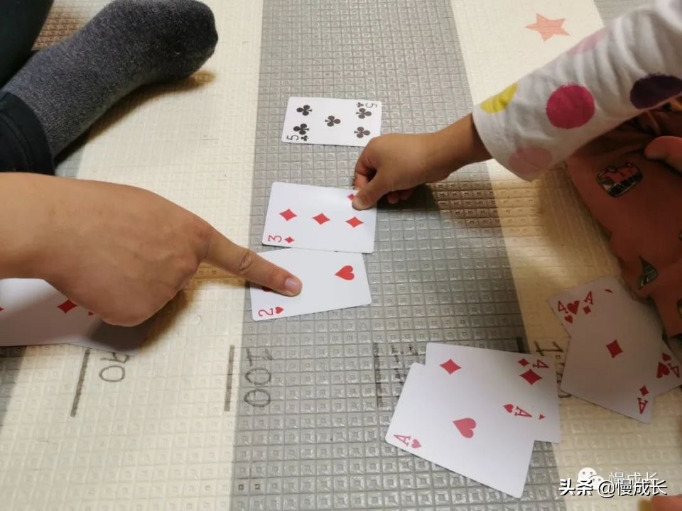 一副扑克牌早教,扑克牌的早教玩法