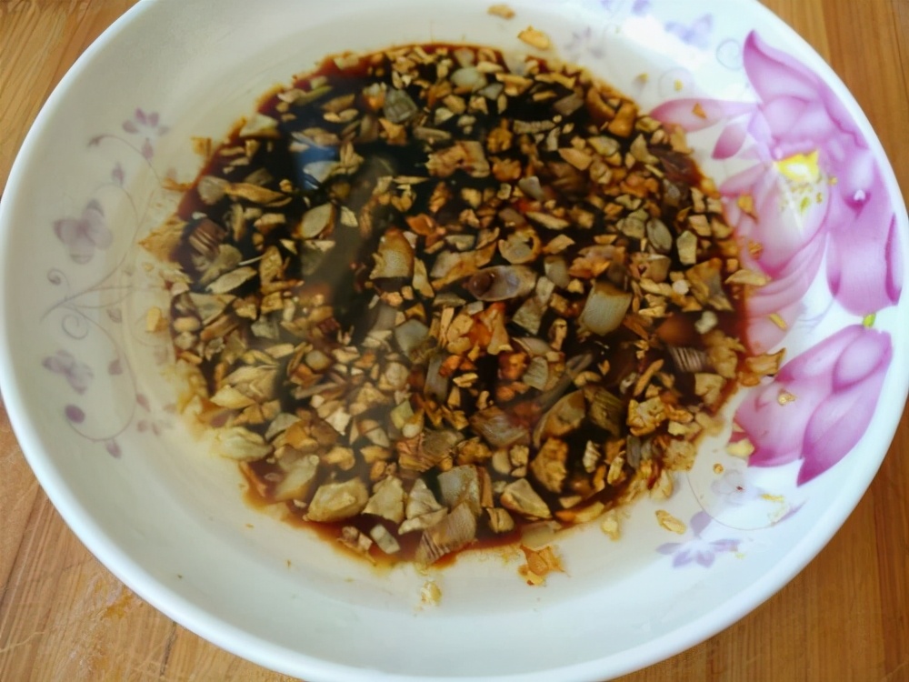 蒜蓉粉丝蒸扇贝做法扇贝怎么处理,已经蒸熟的扇贝能不能做蒜蓉扇贝