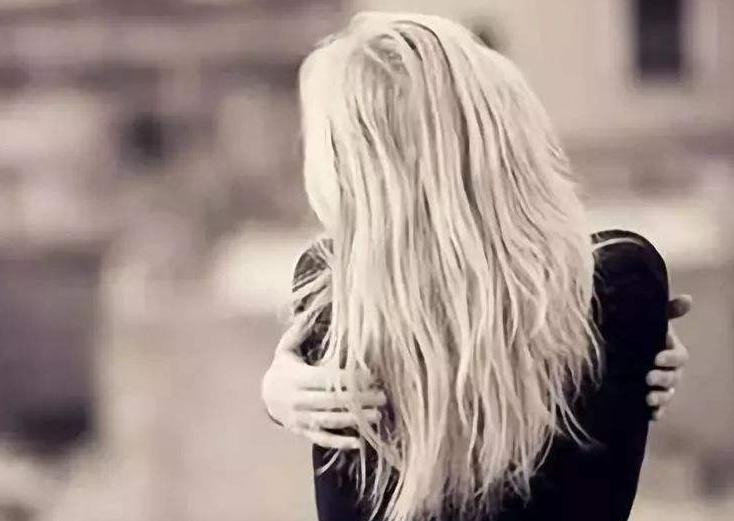 我恨我父母怎么办,对父母的恨一边消弭一边算了吧