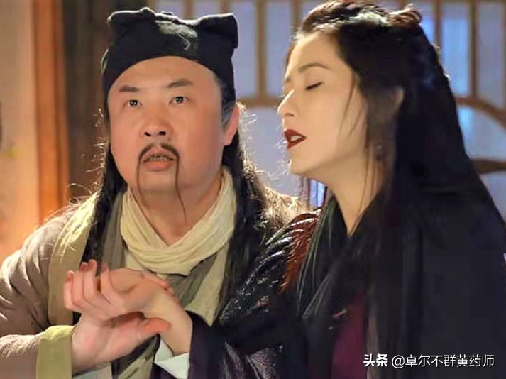 张无忌第一次和三位神僧交手,张无忌的两大绝学