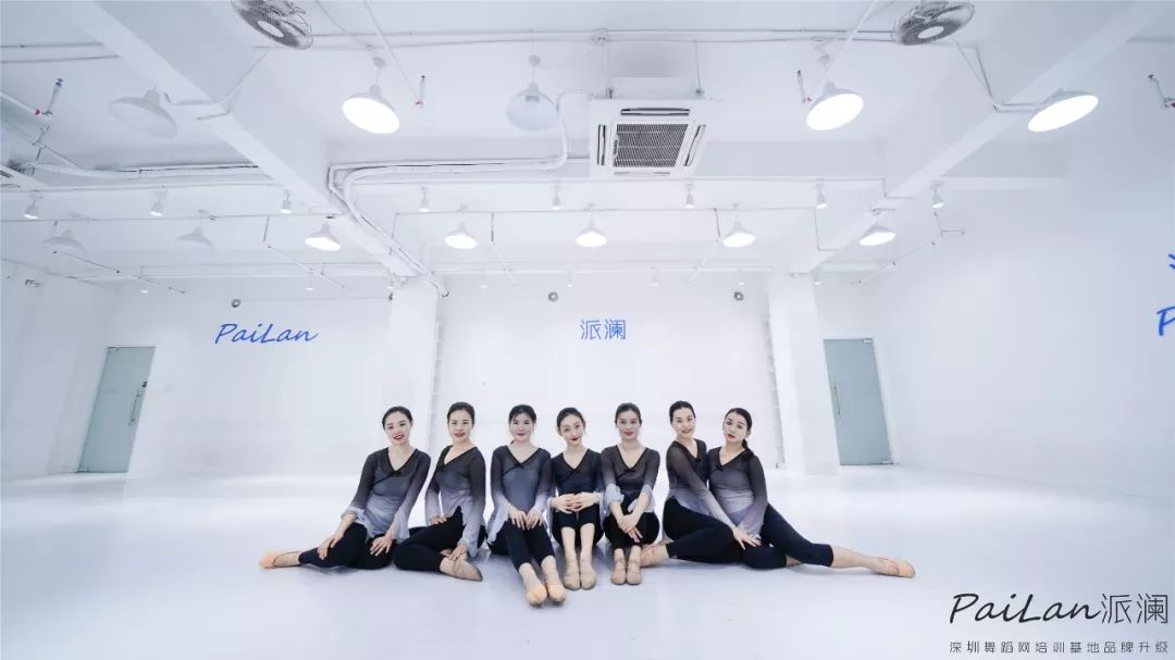 零舞蹈基础该怎么学舞,学跳舞的基本动作和步骤