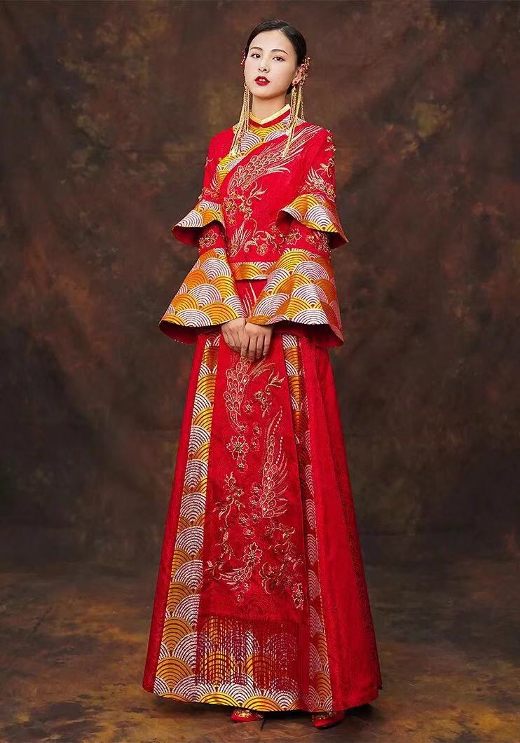 最适合穿中式嫁衣,新款秀禾服新娘礼服中式嫁衣