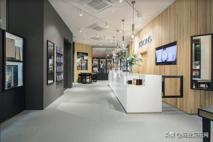 krons stone鏈堢浉鏈烘鑵曡〃 (kronos stone 鎵嬭〃)