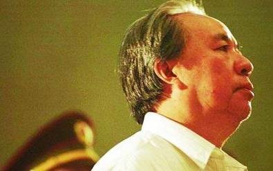 八十年代首富牟其中,中国首富牟其中简历