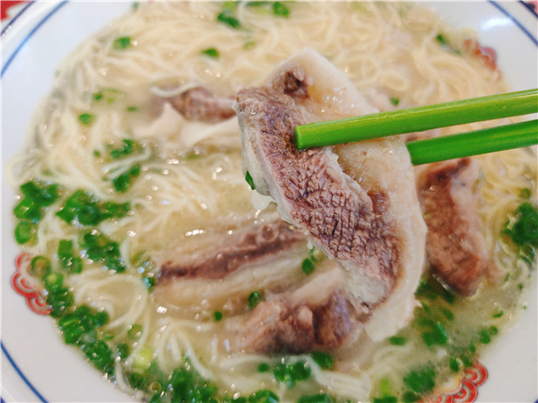 陈小春牛腩面三亚,陈小春的七爷面馆菜单