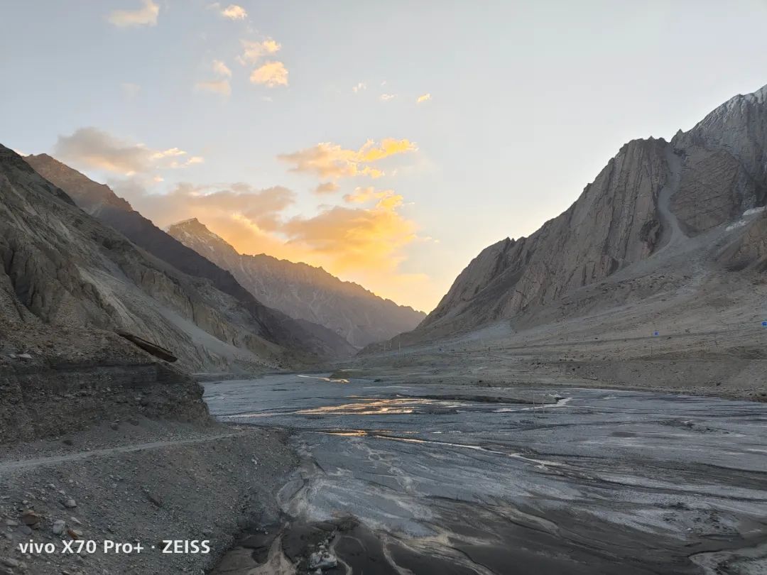 iphone13pro拍照对比vivox70pro,iphone13拍照对比vivox70pro