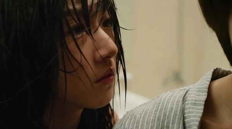 *恋虐**女警和被虐女孩，谁才是怪物