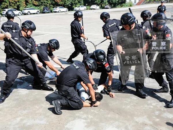 长沙公安全警实战大练兵开训,乐清市公安局全警实战大练兵