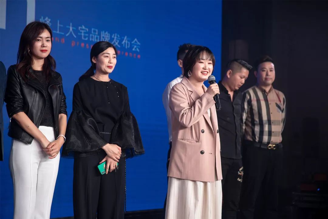 常州峰上大宅装饰工程有限公司,济南峰上大宅装饰装修公司怎么样