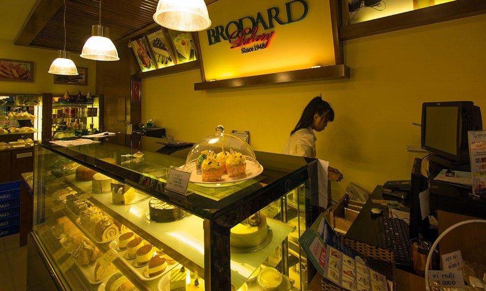 蛋糕店工作室生意不好怎样经营,蛋糕店三个月没生意如何坚持