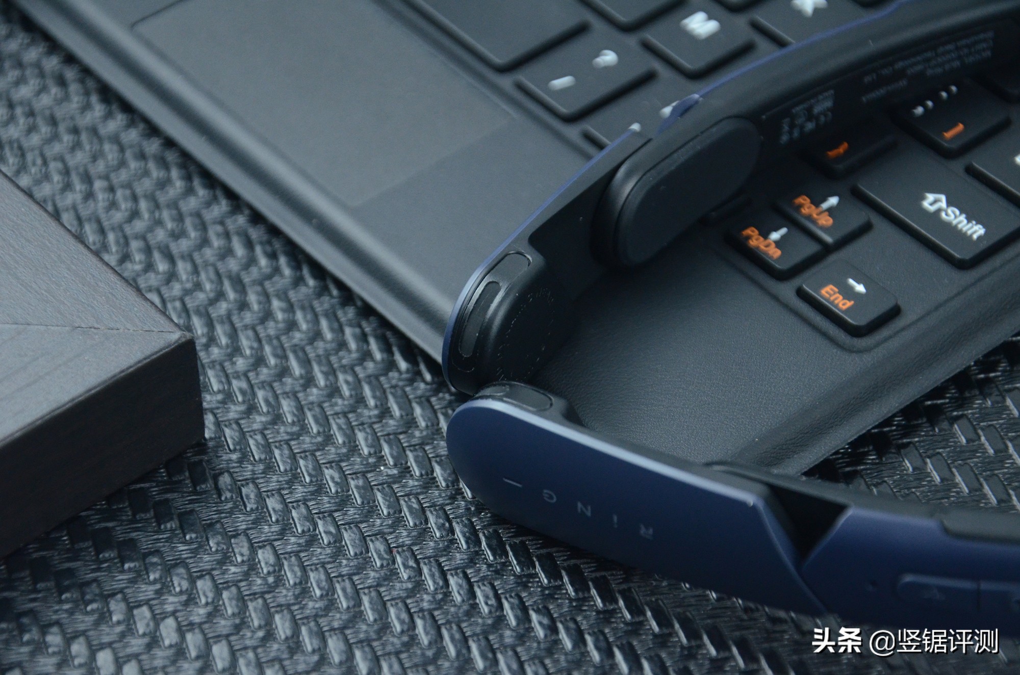 挂耳式无线运动耳机测评,不影响听外界声音的耳机