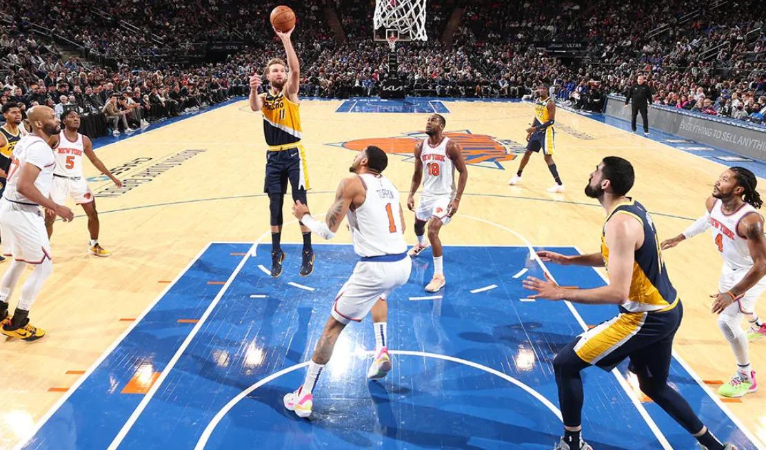 罗斯14分7助带队完成大逆转！尼克斯首发挖坑，罗斯打得太累了