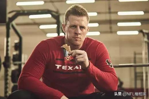 顶级身体养成计划:橄榄球大汉平时都是怎么吃的?