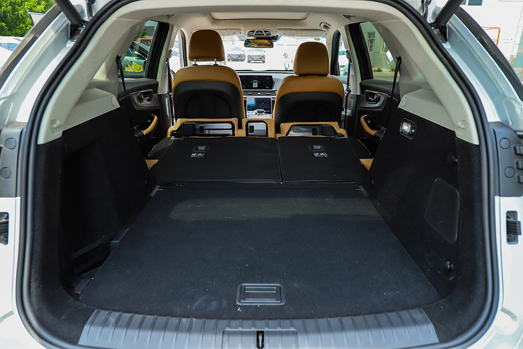 北京x7七座版,北京x7新能源值得买吗