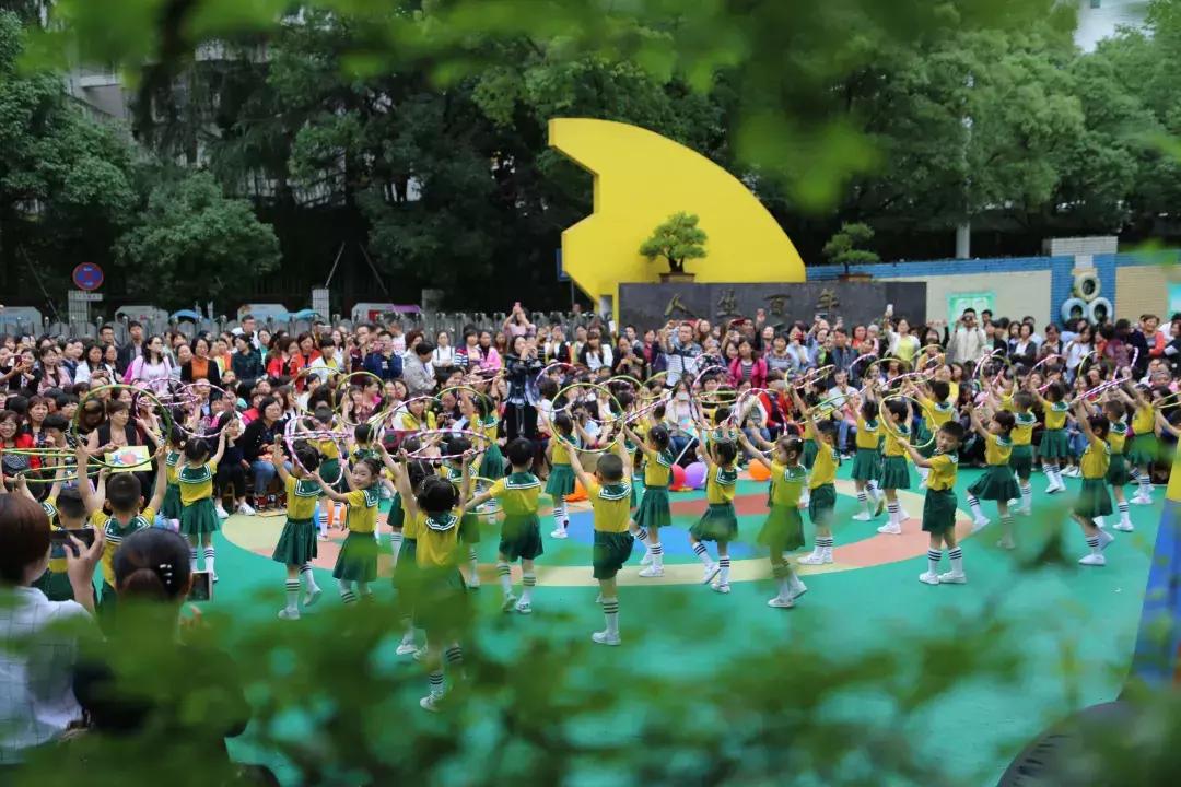 70年有什么经典的歌,6070年代都在听的一首歌