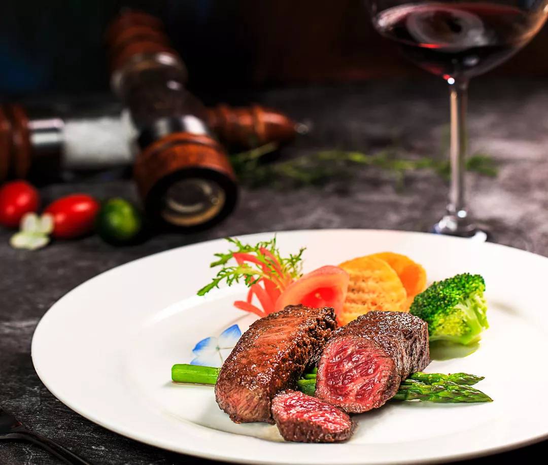 这间“咖啡馆”,记录着重庆最潮流的生活