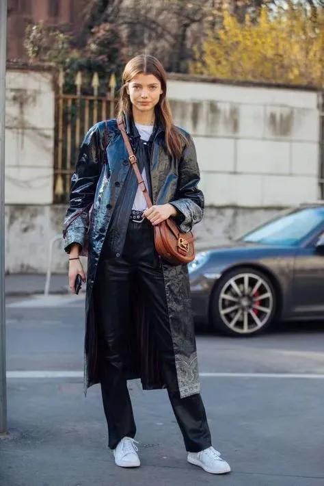 德训鞋奶油蓝白,白百何黑色德训鞋穿搭